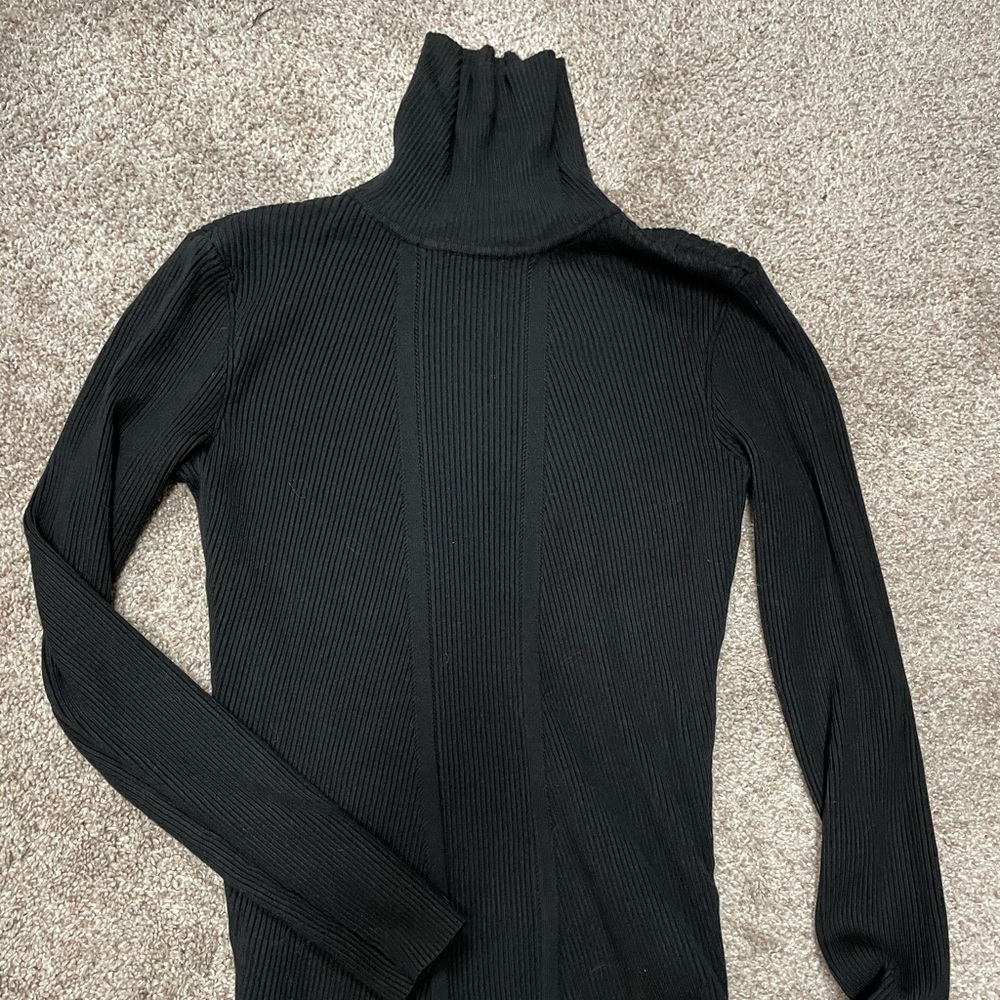 COPY - Black Cato turtleneck